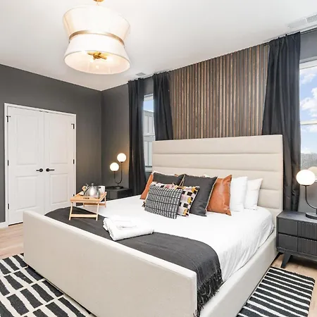 Duet - 2 Units - Rooftop Patios - Mins To Broadway Nashville