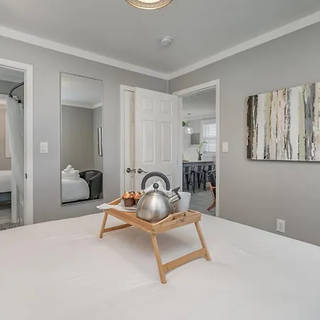 Urban Pearl-2 Bedroom & Private Patio-in Midtown * Nashville