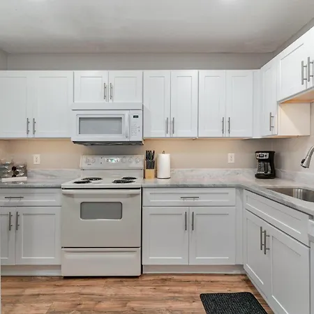 Birds Nest-sleeps 24-mins To Geodis Park Nashville