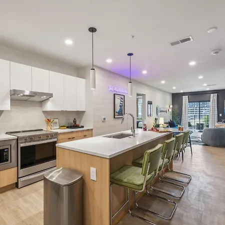 Hyve - Tempo - 2 Units - Walk To Broadway Holiday home Nashville
