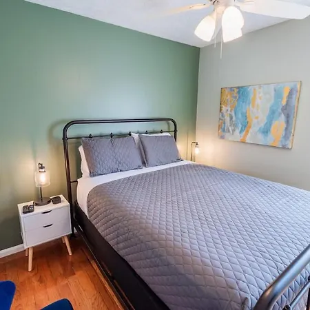 Riverside Retreat Near 5 Points * Nashville