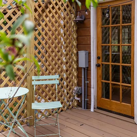 Dreamy Tiny House With Hot Tub And Garden Patio Nashville