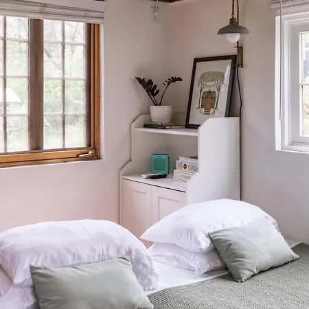 Dreamy Tiny House With Hot Tub And Garden Patio Nashville