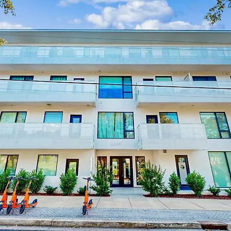 Holiday home Illume 305 *