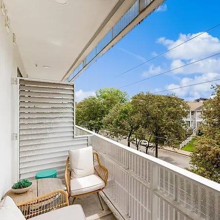Holiday home Illume 305 *