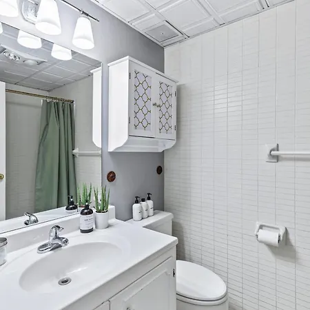 Holiday home Famous Music Row 1 Bedroom With Free Parking And Pool Nashville