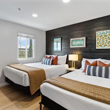 Oasis Walk To Broadway With Pool, Parking, Gym And Patio Apartment Nashville