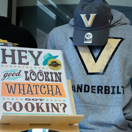 - Vanderbilt - Dwtn By Ihg Hotel Nashville