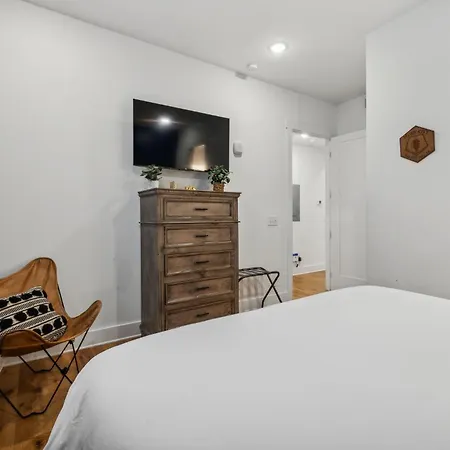 Apartment East Nash 13 Mins From Broadway *
