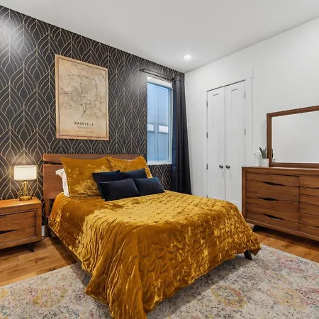 East Nash 13 Mins From Broadway *