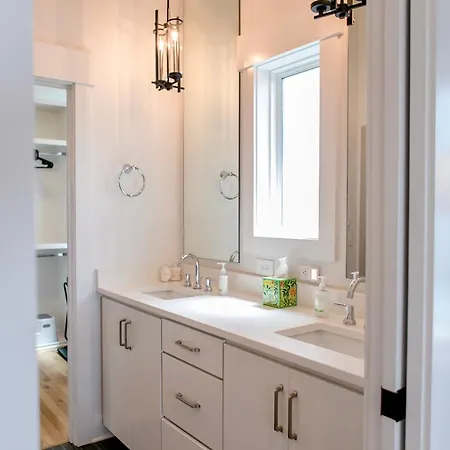 The Urban River - 4br Getaway * Nashville