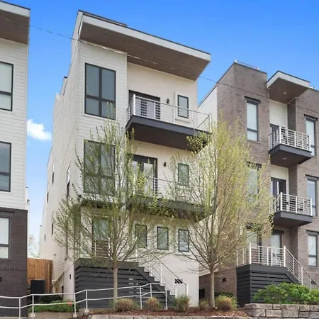 Holiday home New Updates! Skyline Rooftopfirepitwalk To Gulch *