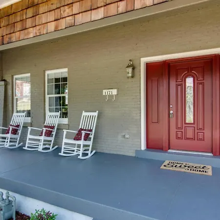 Spacious For 10 Guests Holiday home Nashville