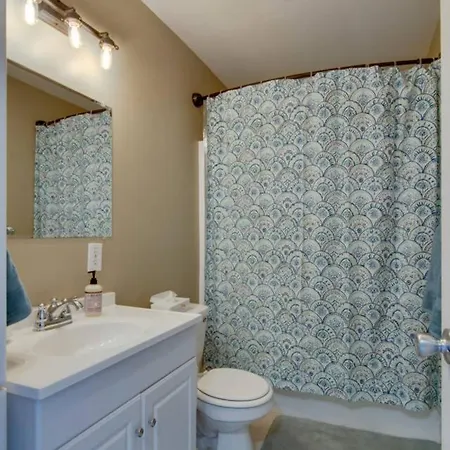 Spacious For 10 Guests *