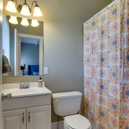 Spacious For 10 Guests Nashville