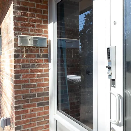 Modern 2 Bedroom In Heart Of East Holiday home *