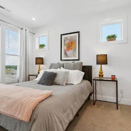 Apartment 500 Creative Way, 26 Hbr