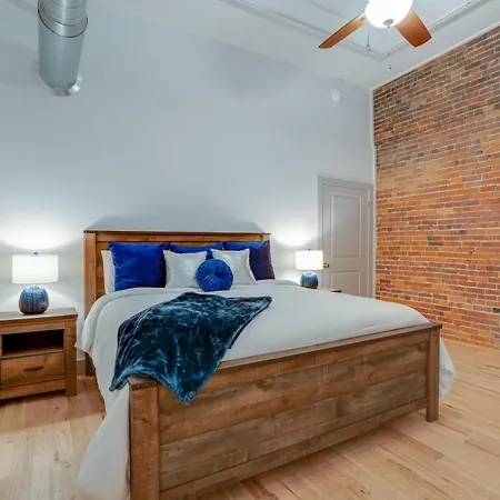 Apartment The Majestic Lofts *