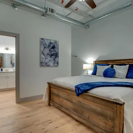 The Majestic Lofts *