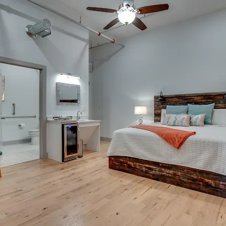 The Majestic Lofts Apartment