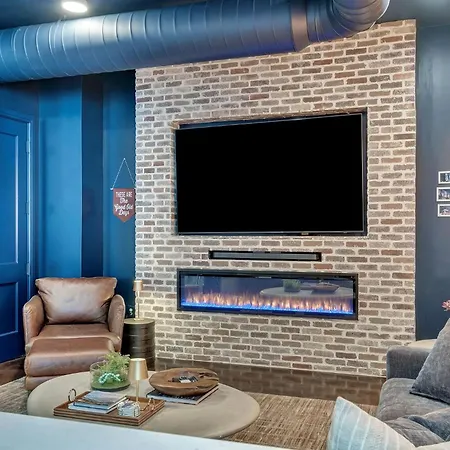 Lower Broadway 4br By Maddox Nashville
