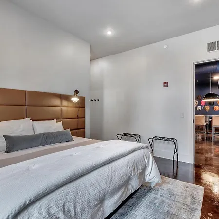 Lower Broadway 4br By Maddox * Nashville
