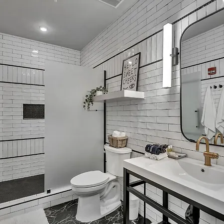 Lower Broadway 4br By Maddox Apartment *