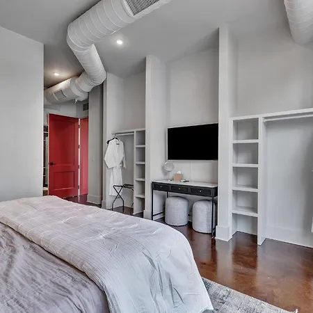 Elvis 4br By Maddox * Nashville