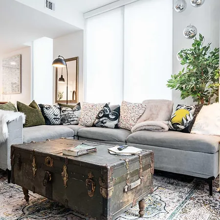 Gulch Luxe With Pool Access Apartment *