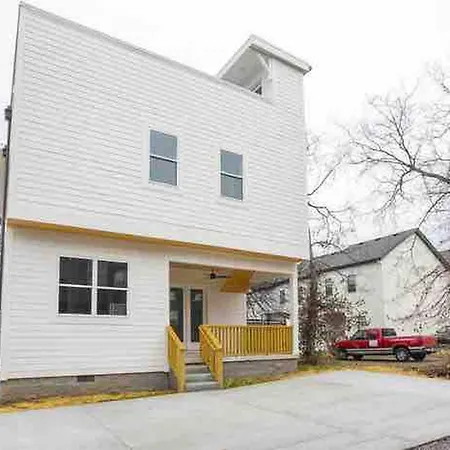 Holiday home 10 Min To Broadway+modern Cowboy Retreat+rooftop Nashville