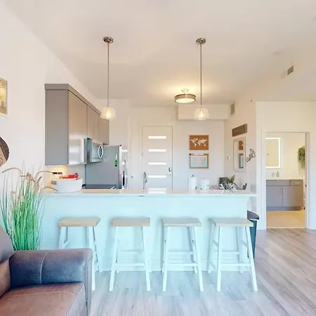 Apartment Chic 1br Near Broadway & Music Row
