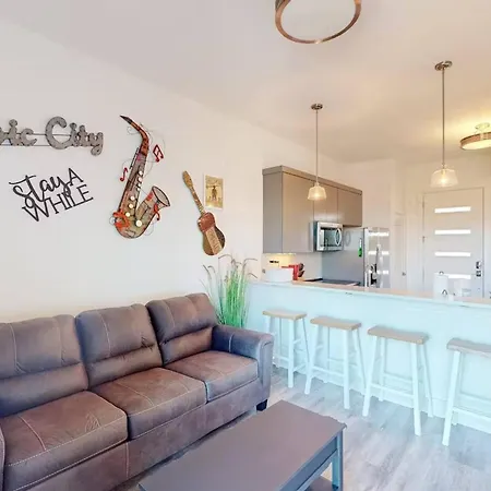 Chic 1br Near Broadway & Music Row Apartment Nashville