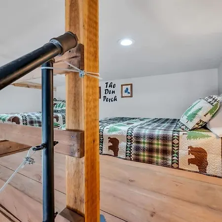 The Den At J-barn - Secluded Retreat * Nashville