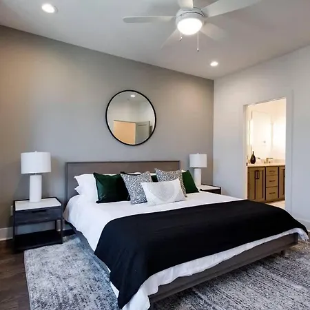 West End Dreams-2 Homes-6 Mins To Broadway Nashville