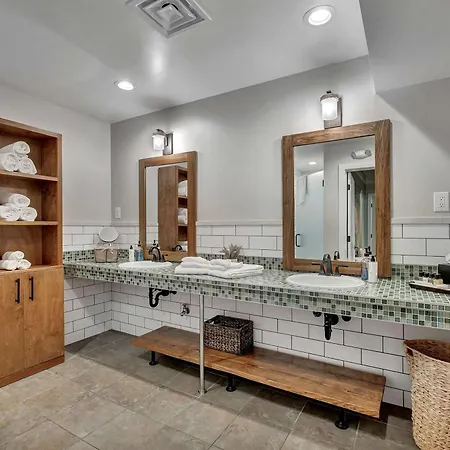 Apartment Rustic 6br By Maddox *