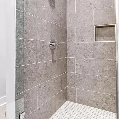 Spacious Nash For 12 Near Broadway Holiday home Nashville