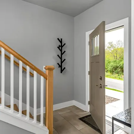 Holiday home Spacious Sleeps 12 Rooftop Lounge Nashville