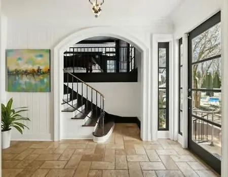 Music Manor *