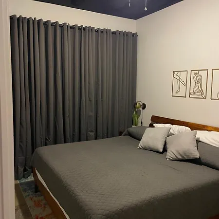 Grand Ole Getaway Apartment Nashville