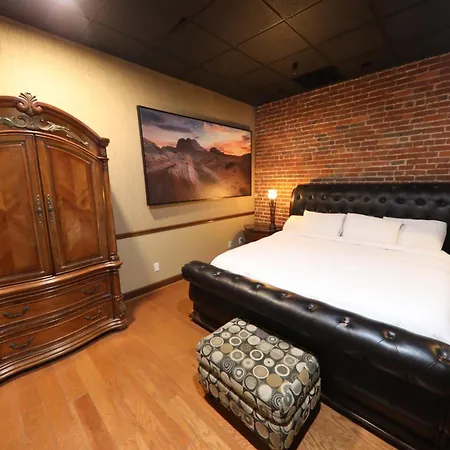 The Law Holiday home Nashville