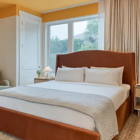 The Gilmore 4th Floor Buyout By Avantstay Holiday home