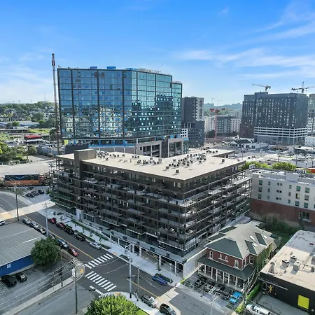 The High Note Short Walk To Broadway, Heated Pool, Gym, Parking Apartment *