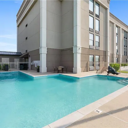 Western Belle Meade & 2* Nashville