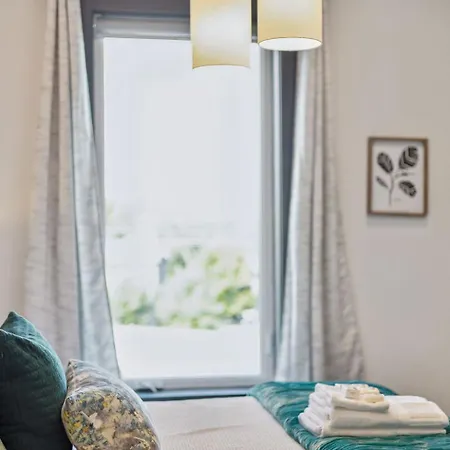 Apartment The Muse Emerald Isle Downtowns Favorite By Skyrun *