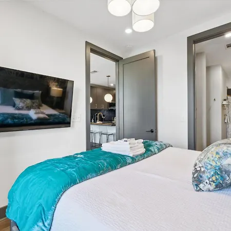 The Muse Emerald Isle Downtowns Favorite By Skyrun Apartment Nashville