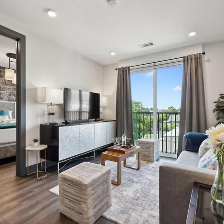 Apartment The Muse Emerald Isle Downtowns Favorite By Skyrun