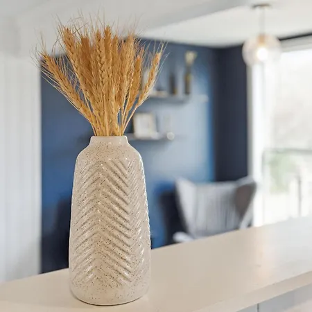 East Family Abode 30 Or Days By Skyrun Nashville
