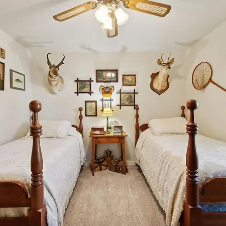 Charming Vintage 3 Bedroom Townhome 30 Or Days By Skyrun Holiday home Nashville