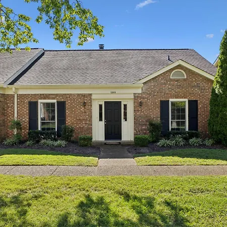 Charming Vintage 3 Bedroom Townhome 30 Or Days By Skyrun * Nashville