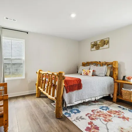 Stylish Vibe 2 Bed 2 Bath 30 Or Days By Skyrun